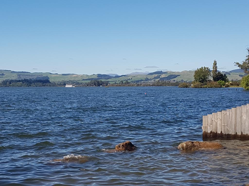 10b Haumoana Street, Koutu, Rotorua, New Zealand Villa Екстериор снимка
